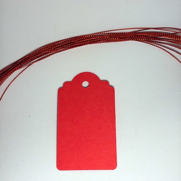 Red Tags 🏷 ❤️ - Picture 3 of 3